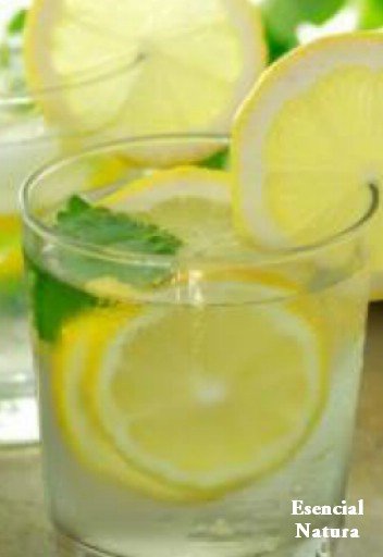 12 maneras de sobrealimentar su dieta con limón!