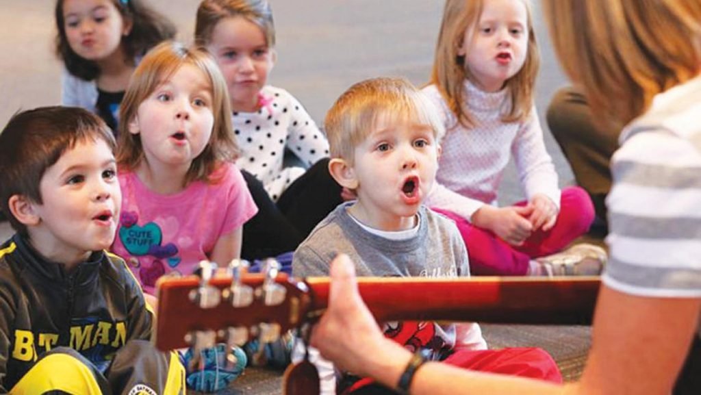 Cantar nutre el cerebro infantil. La voz, el primer instrumento musical